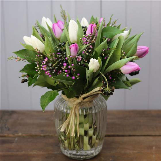 Tulip Bouquet Order Flowers in Aberdeen Anastasia Florist