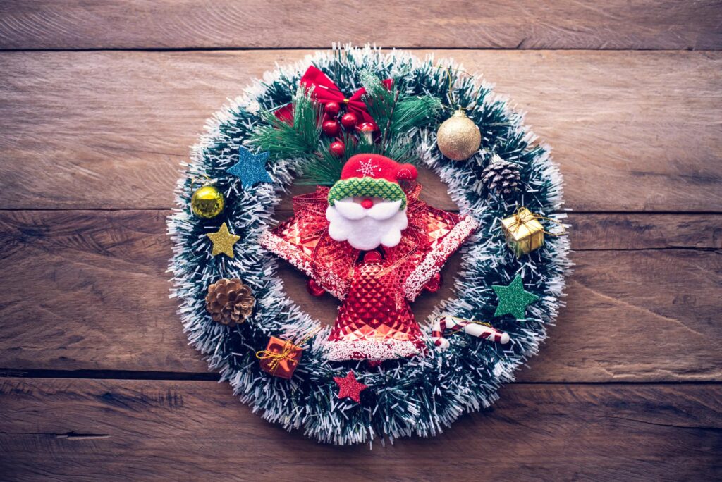 Artificial Wreaths Artificial Wreaths