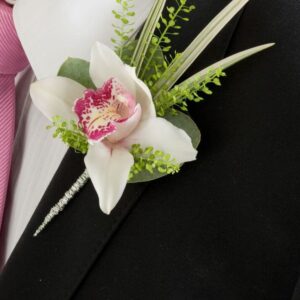 Aberdeen Florists | Buy Buttonhole Flowers Wedding Groom Online