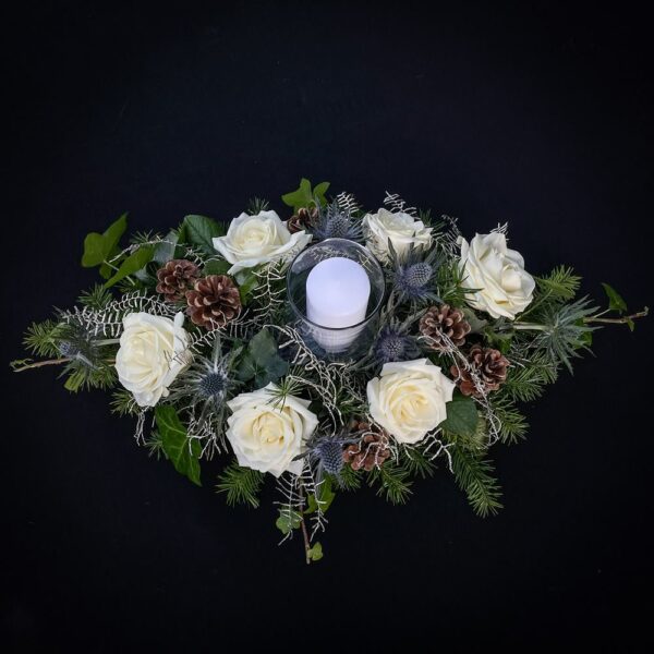 Aberdeen Florist | Same Day Flower Delivery | Flowers Aberdeen | Christmas Table Centre