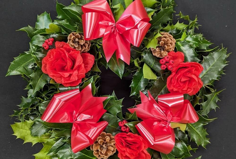 Holly Wreath 3