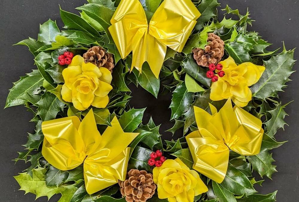 Holly Wreath 6
