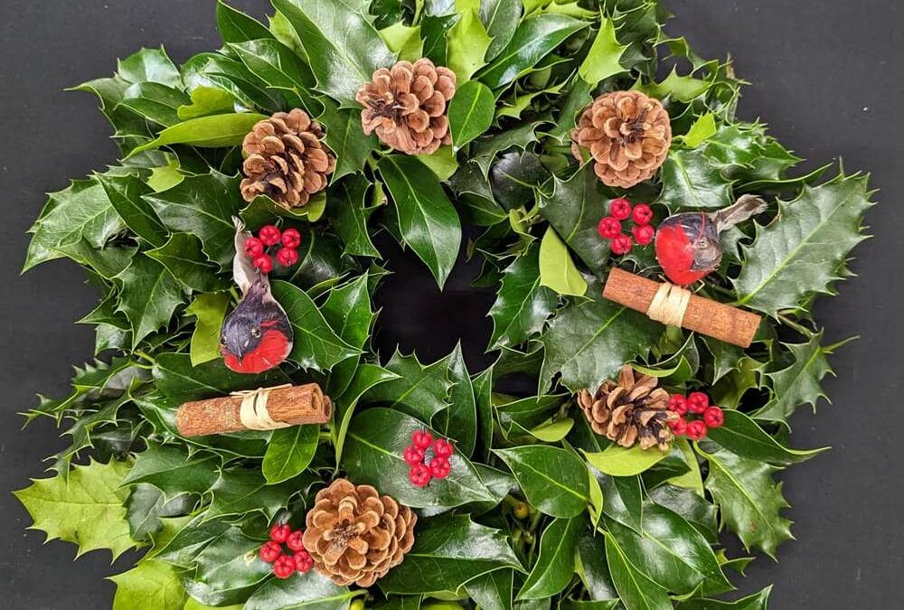 Holly Wreath Robin
