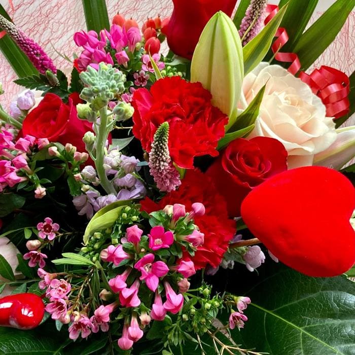 Order Flowers Online | Aberdeen Florists | Aberdeen Funeral Florists | Same Day Flower Delivery