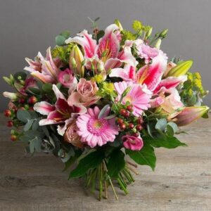 Flower Delivery in Rosehill | Anastasia Florists