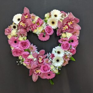 Aberdeen Funeral Florists | Funeral Flower Heart
