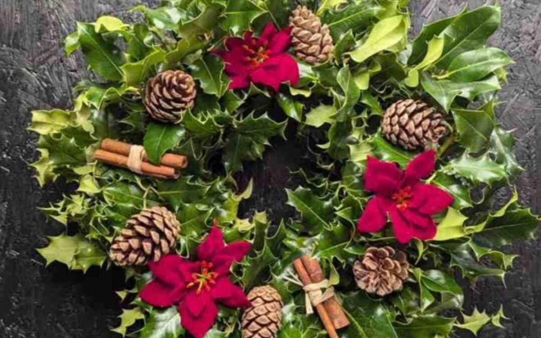 Holly Wreath 12