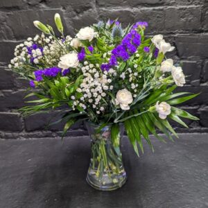 Aberdeen Flowers | Order Flowers Online | Anastasia Florists | Free Vase Flower Bouquet |