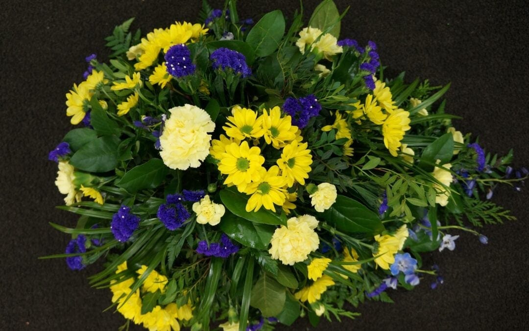 Funeral Single Ended Spray 10